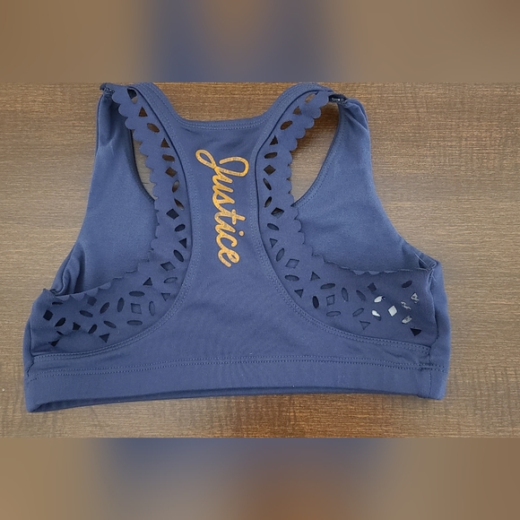❄ Justice Sports Bra - Picture 2 of 3